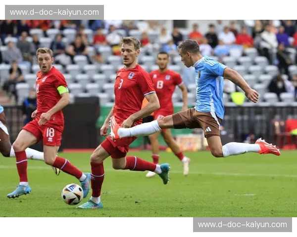 铁血东欧的博弈:波兰vs罗马尼亚,谁能撕碎平庸的枷锁?